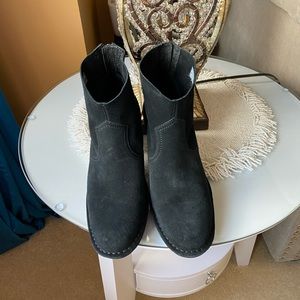 UGG ankle boots